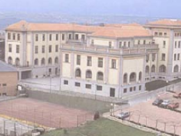 Residencia de 3ª edad Pablo Neruda